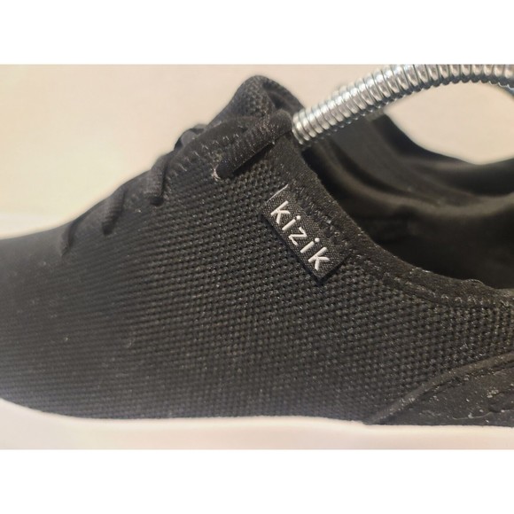 Athletic_Shoes
